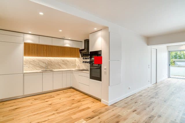 Saint Charles, appartement avec jardin et parking - vue 3