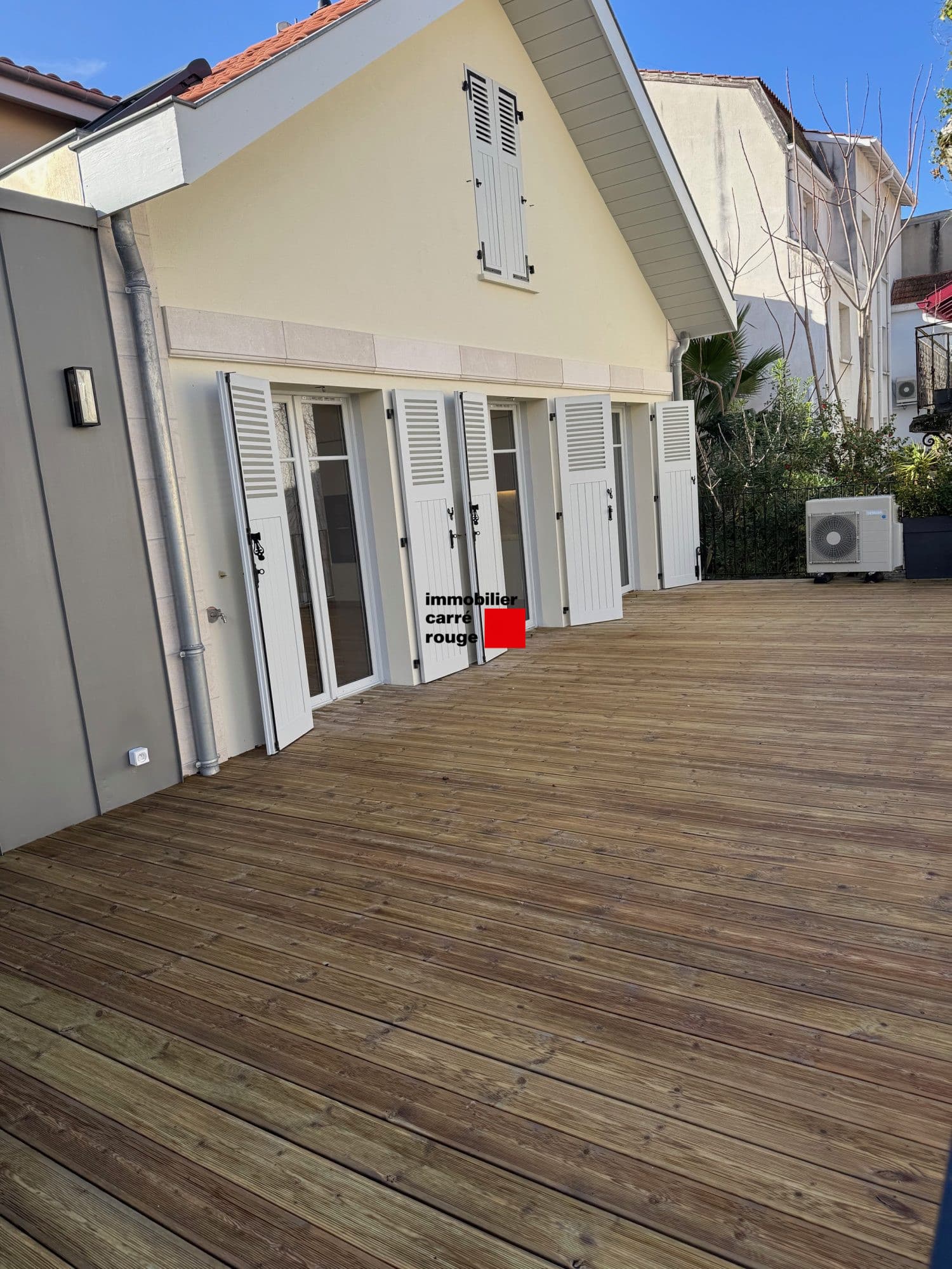 Biarritz St-Charles, T4 avec terrasse et parkings - vue 9