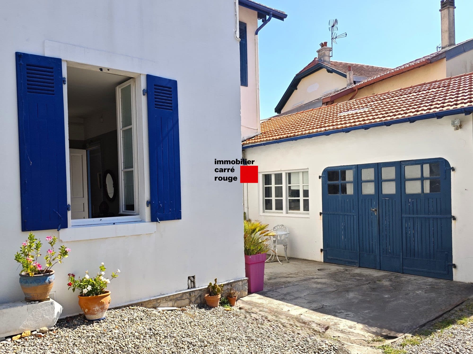 maison de ville avec jardin et  garage - vue 11