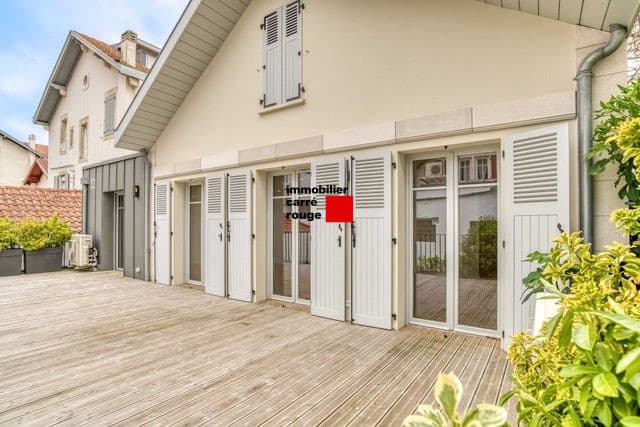 Biarritz St-Charles, T4 avec terrasse et parkings