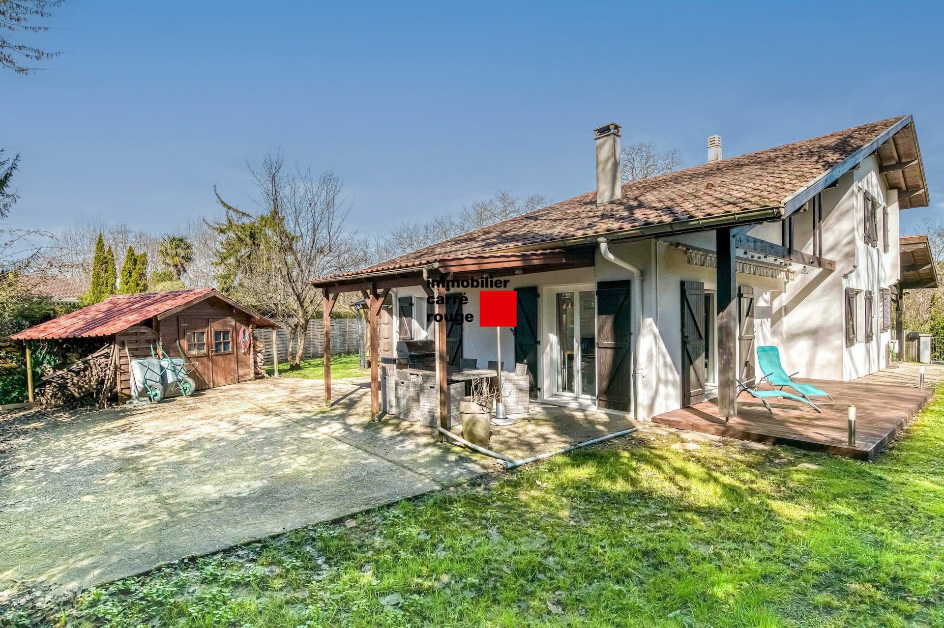 maison familiale sur grd terrain